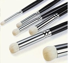 maquettes acc. 1/35. 1/48. 1/72  lots 6 pinceaux pour dry brush