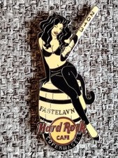 PIN GIRL HARD ROCK CAFE/