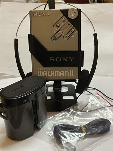 Sony cassette player - wm-2,