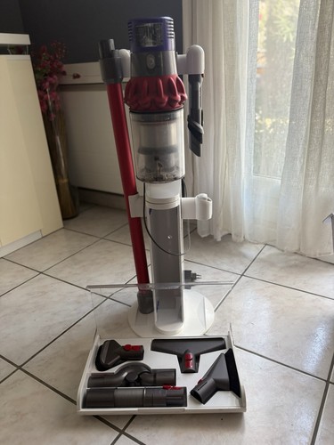 Dyson cyclone v10 aspirateur