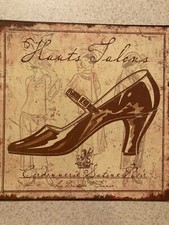 Vintage Hauts Talons Tin Decor