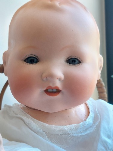 Poupée ancienne bébé 351 - ancienne,
