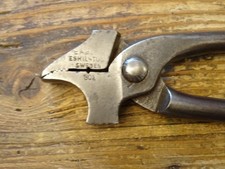 Outil ancien cordonnier pince