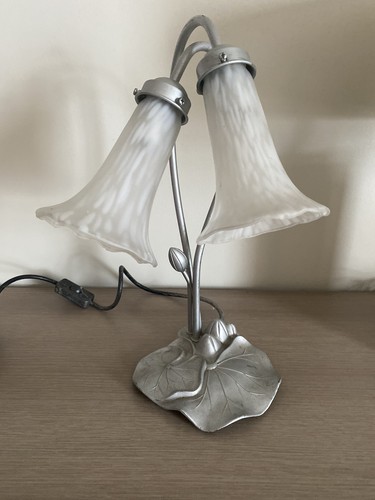 Lampe tulipes nénuphar - tulipes,
