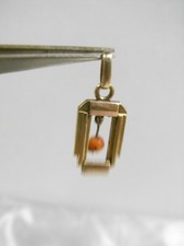 BIJOUX PENDENTIF CAGE PLAQUE