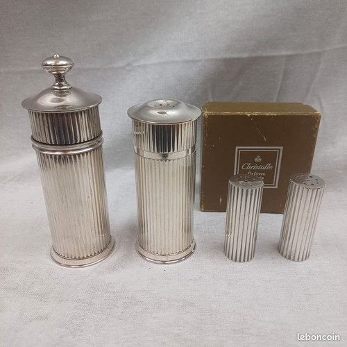 Christofle fluted sprinkler