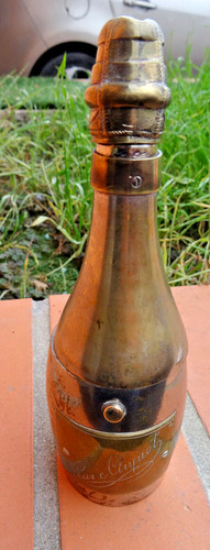 Petite bouteille publicitaire - bouteille,