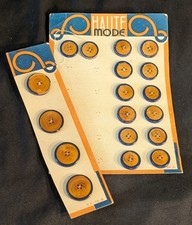 18 Antique Collectible Wooden Blue Edge Buttons, 14 x 1.6 cm + 4 x 2 cm