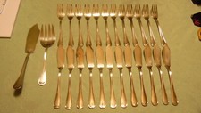 Silver Metal Fishmonger Net Model 26 Piece Forks Knives