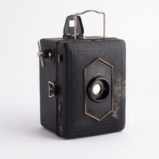 Zeiss Ikon Baby Box, Frontar