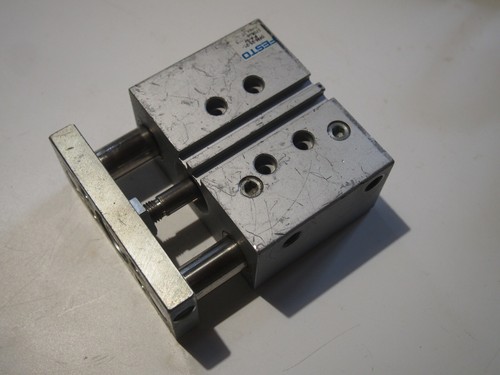 Vérin pneumatique festo dfm - vérin,