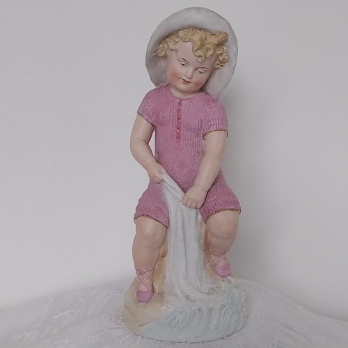 Statuette biscuit - en,