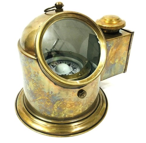 Ancienne lampe pétrole - ancienne,
