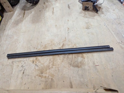 Complete piece molding body - piece,