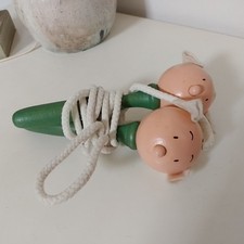 Corde a sauter en bois