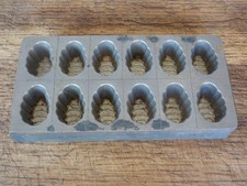 Ancien moule à chocolat