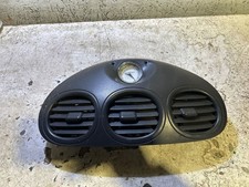 Chrysler 300M 2004 Conduit