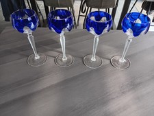 4 VERRE A PIED EN CRISTAL DE COULEUR  BLEU COBALT Roemer 