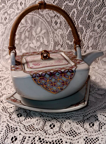 Petite theiere une tasse - petite,