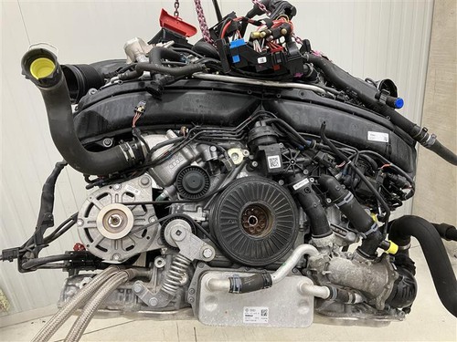 Audi plus moteur - s8,