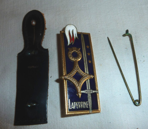 Rare insigne militaire - rare,