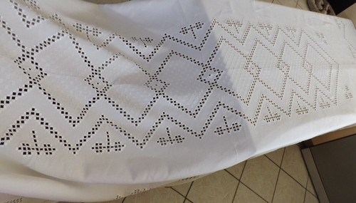 Nappe brodée lin 75 - brodée, lin,