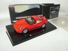 FERRARI CALIFORNIA Rouge HOTWHEELS ELITE R9743 1:43