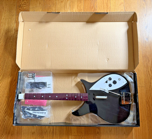 Beatles rockband rickenbacker - beatles,