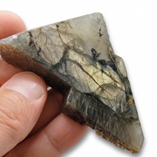 Labradorite 53 g Madagascar
