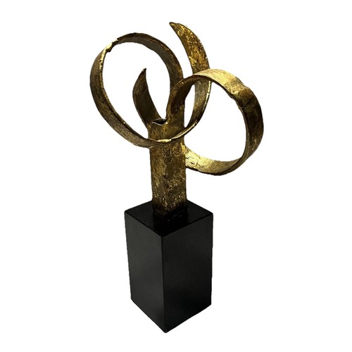 Ribbon statue gold leaf - on, a