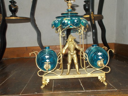 Ancienne cave service - /, a