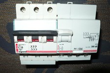 DISJONCTEUR DIFFERENTIEL