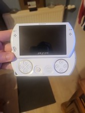 PSP Go 16Giga + 49 Jeux