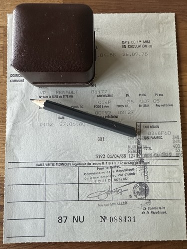 Document administratif renault - document,