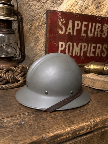 Ancien casque pompier - ancien,