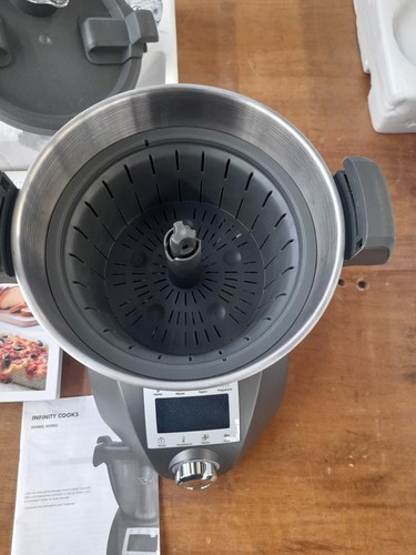 Robot cuiseur multifonction - cuiseur,