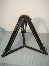 MANFROTTO 545GB PROFESSIONAL 2-STAGE ALUMINUM VIDEO TRIPOD W SPREADER 