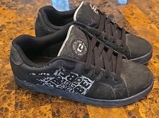 Mens Globe Shift Skate Shoes Size 13 Sneakers Padded Tongue Chunky Style Black