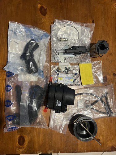 Lot pièces ford fiesta 4 - de,