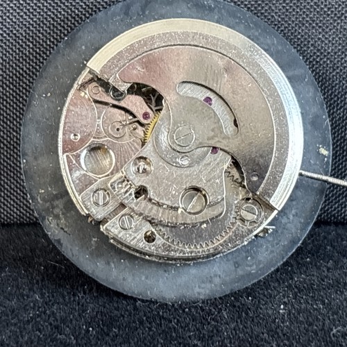 Mouvement montre - de,