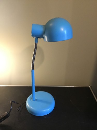 Lampe bleu clair style