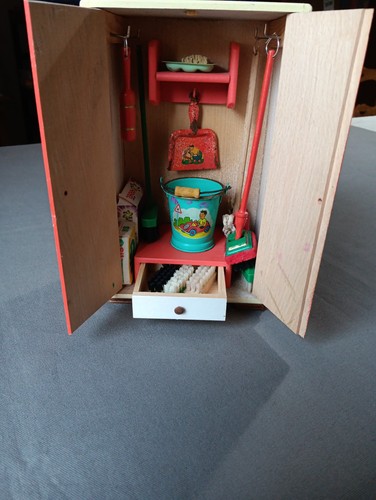 Maison poupée armoire de - poupée,
