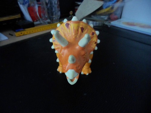 Tricératops playmobil - ,