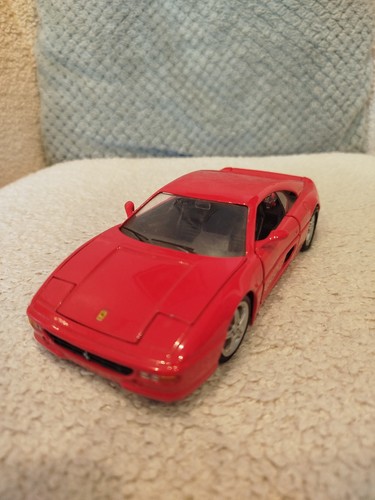 Voiture miniature ferrari - miniature,