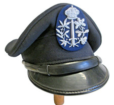 CASQUETTE ancien modèle de la POLICE COMMUNALE BELGE