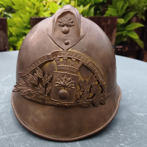 Ancien casque pompier - de,