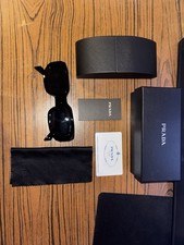 Prada Sunglasses 49 mm Black /