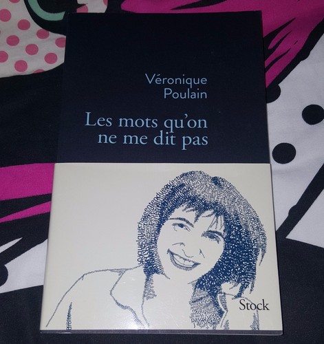 Livre les mots - /,