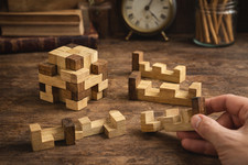 Casse-tête ancien en bois