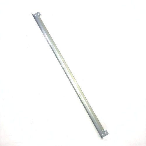Transfer cleaning blade - cleaning,